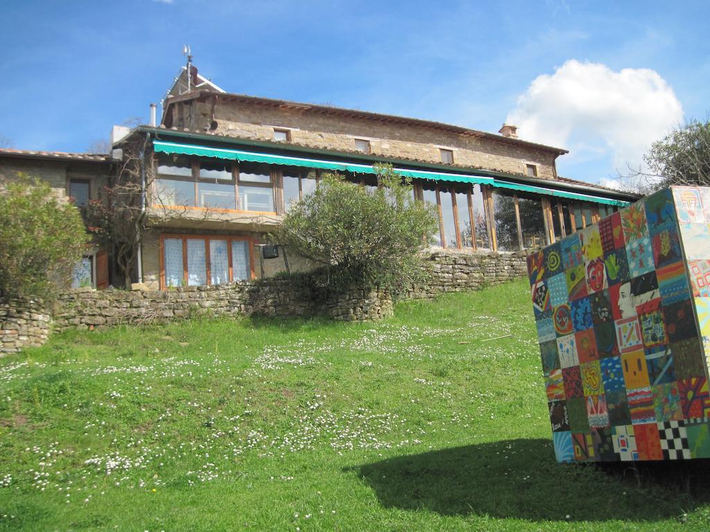 Libera Universita Di Alcatraz Guest House Morleschio ภายนอก รูปภาพ
