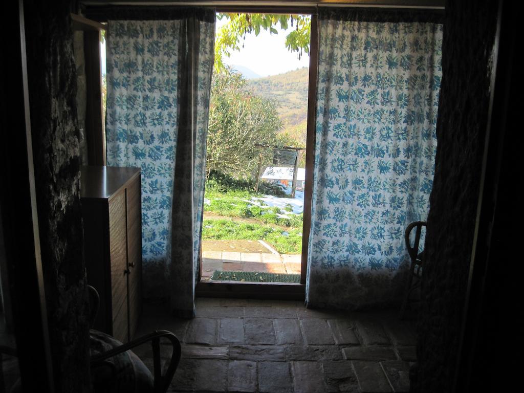 Libera Universita Di Alcatraz Guest House Morleschio ห้อง รูปภาพ