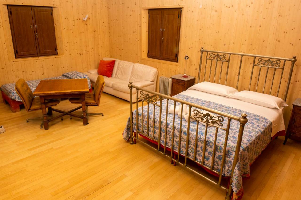 Libera Universita Di Alcatraz Guest House Morleschio ภายนอก รูปภาพ