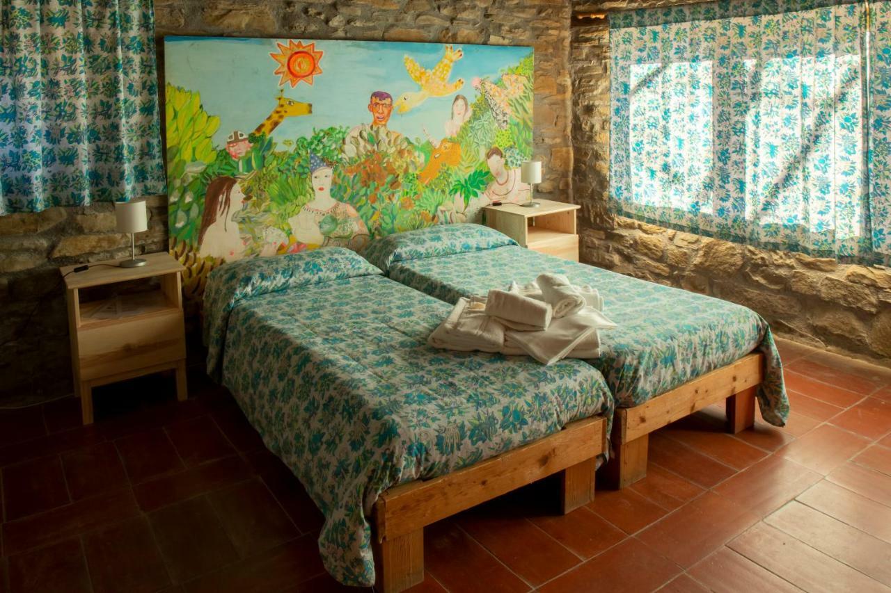 Libera Universita Di Alcatraz Guest House Morleschio ภายนอก รูปภาพ